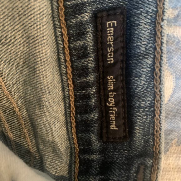 CITIZENS OF HUMANITY - Emerson Slim Boyfriend Jean - in Distressed Mid-Wash - Si - Picture 4 of 9
